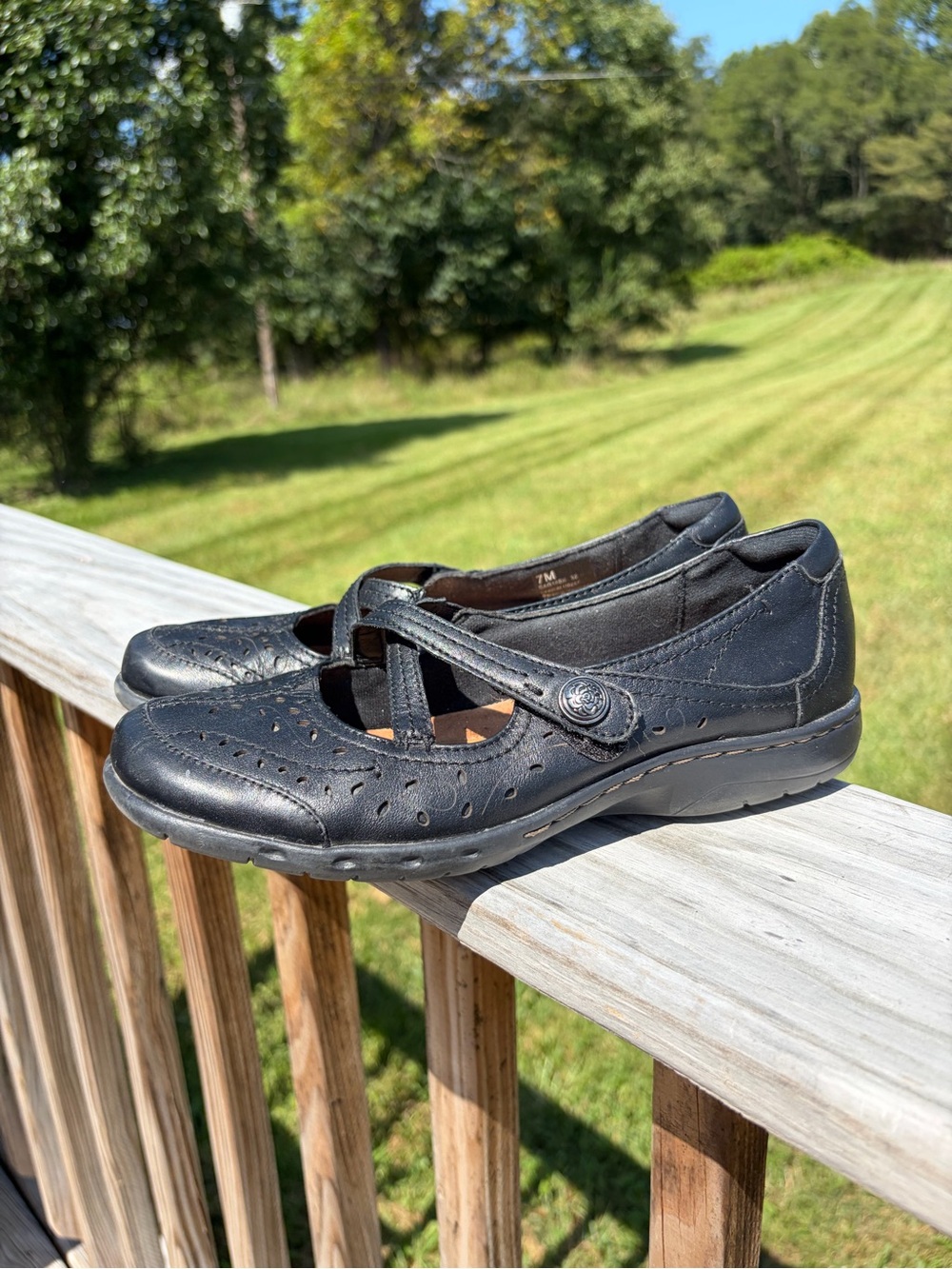 Cobb Hill Women's Petra Mary Jane, Black Size 7M Comfort Cushioned Classic
